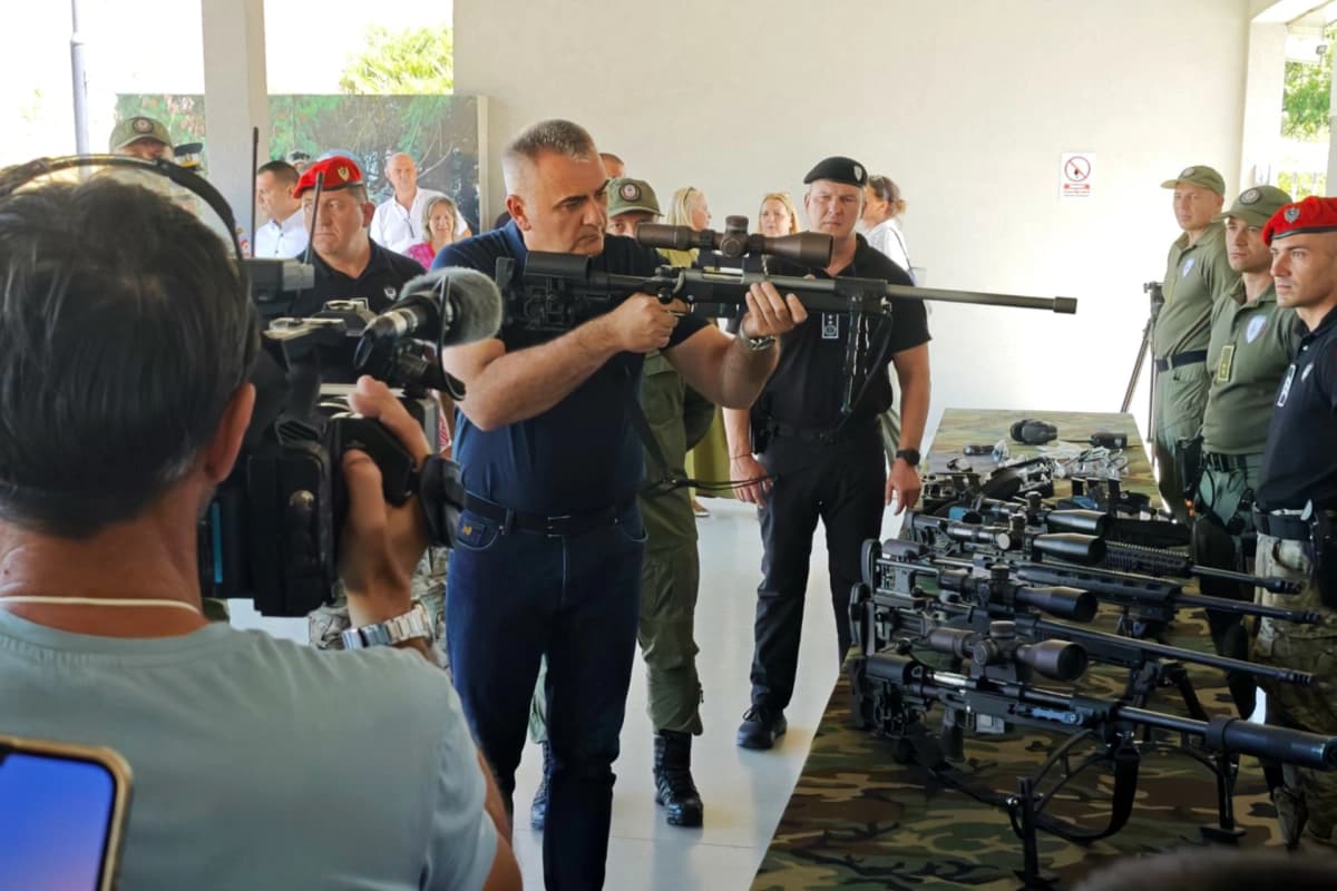 Snajperska puška "Kosmos": tehnički detalji, reakcije i ko još pravi oružje u Srpskoj i BiH